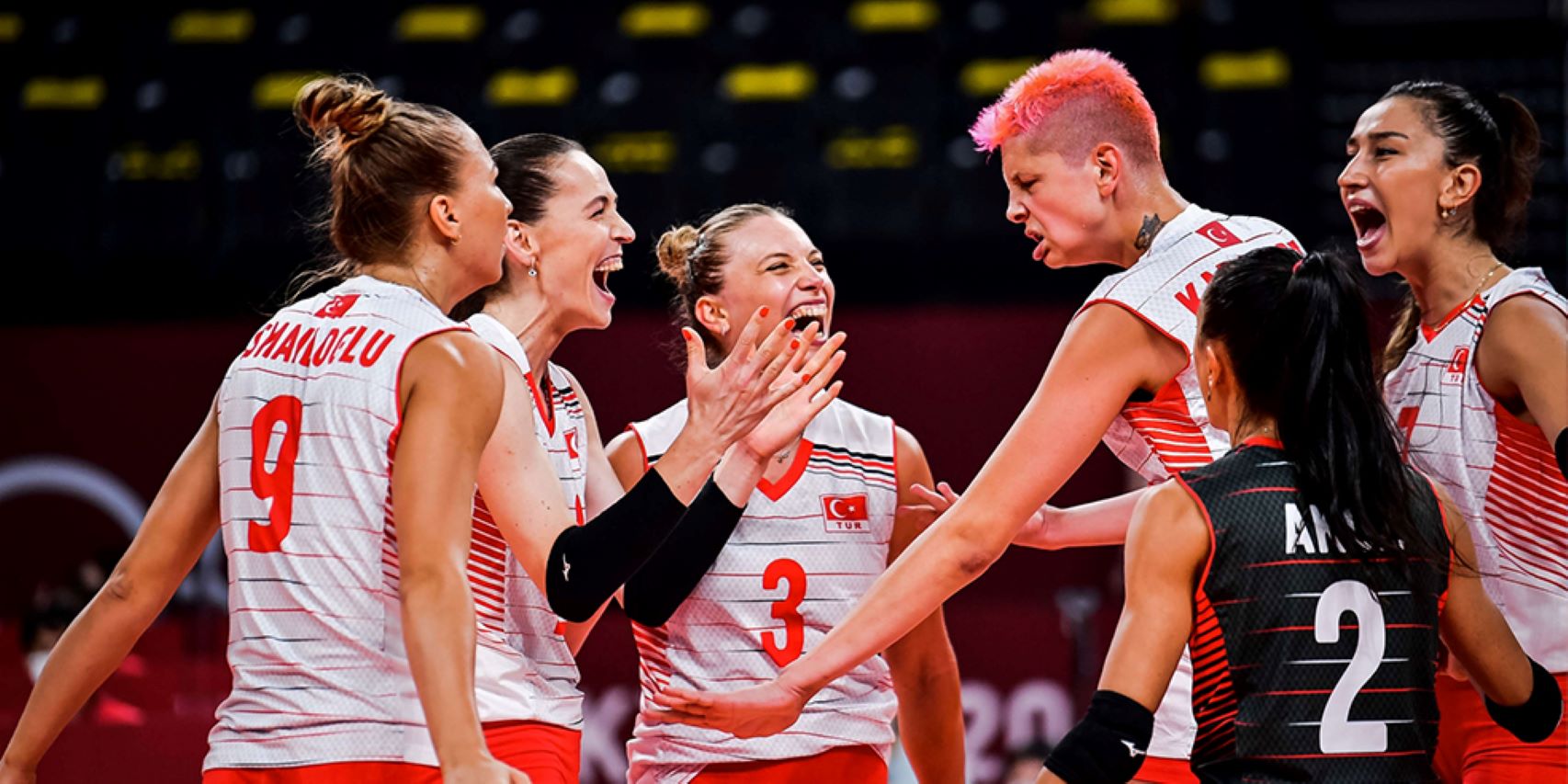 ​​Voleybol Mevki Rehberi: Mevki İsimleri ve Görevleri Nelerdir?