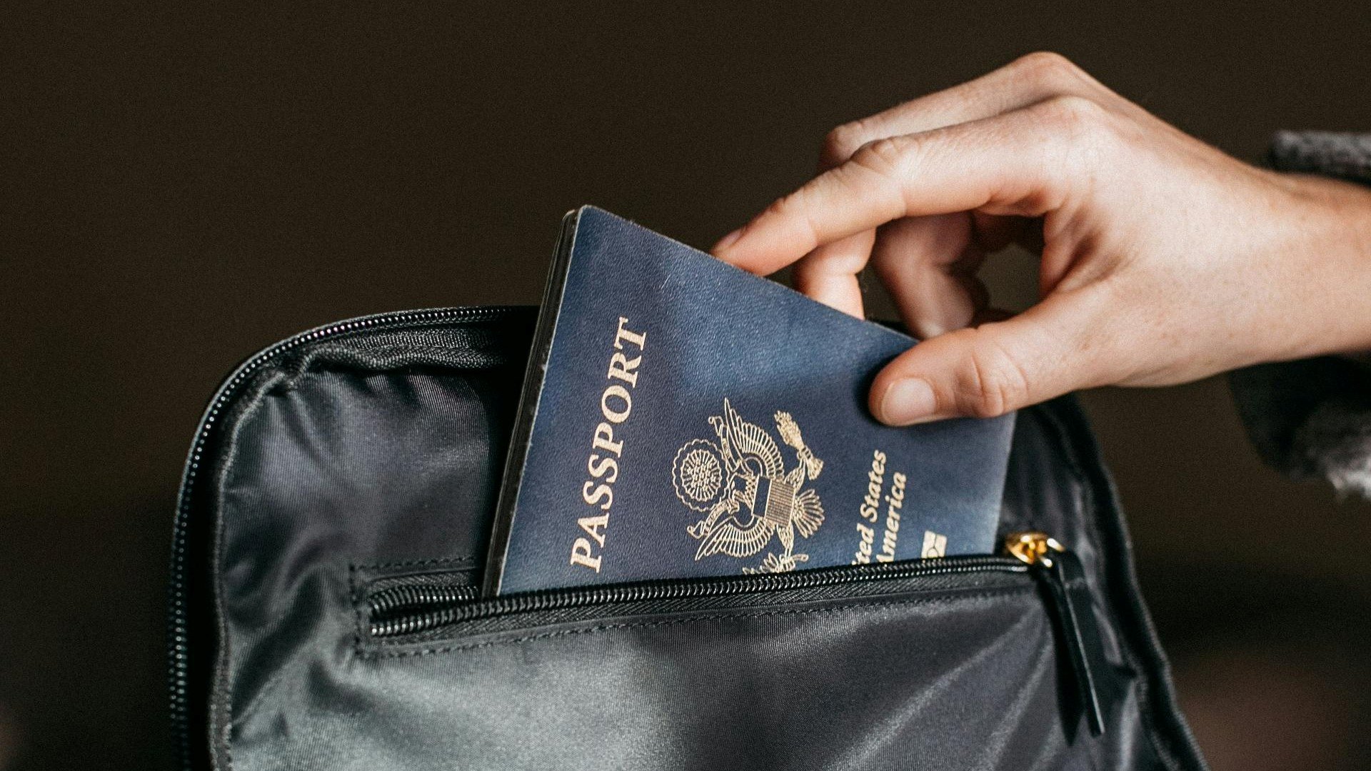 Yurt Dışına Çıkış Harcı Nedir? Harç Pulu Nasıl Ödenir?